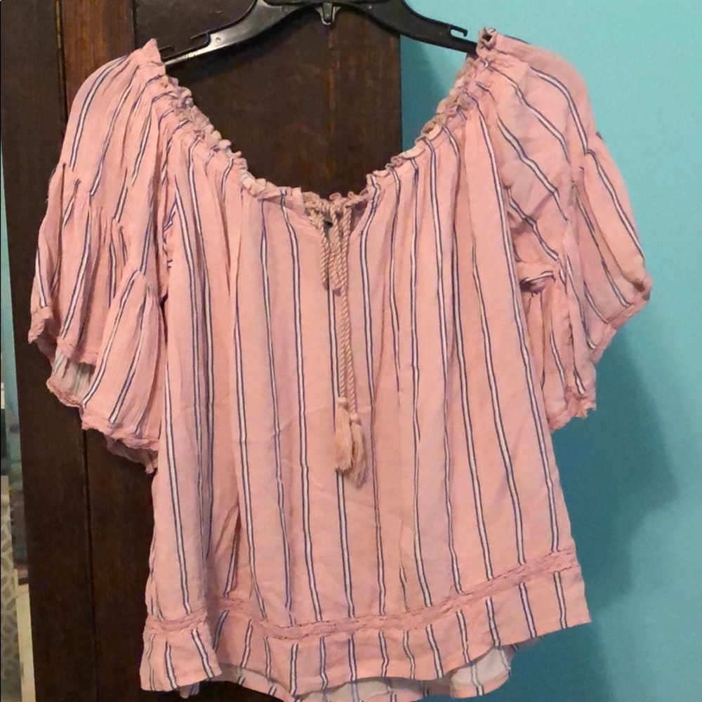 American Eagle Off-the-Shoulder Blouse